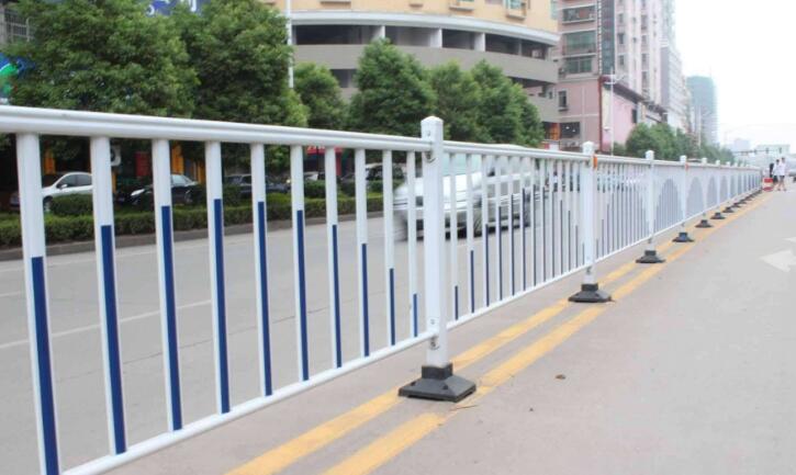 市政草莓影院在线观看/公路草莓影院在线观看